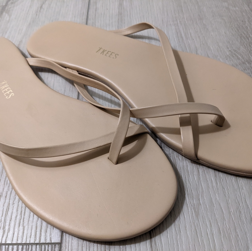 TKEES Riley sandals
